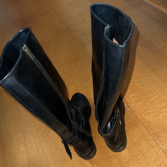 BURBERRY BRAND NEW NEVER WORN BLACK RIDING BOOTS - Picture 3 of 5